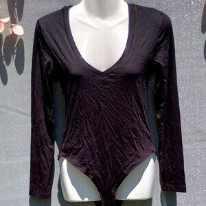 Mangopop (M) V neck Long Sleeve Bodysuit